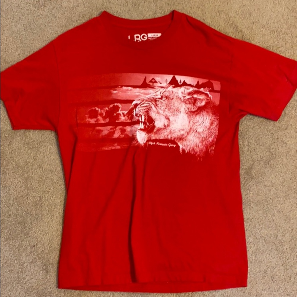 Men’s LRG (Lifted Research Group) t-shirt